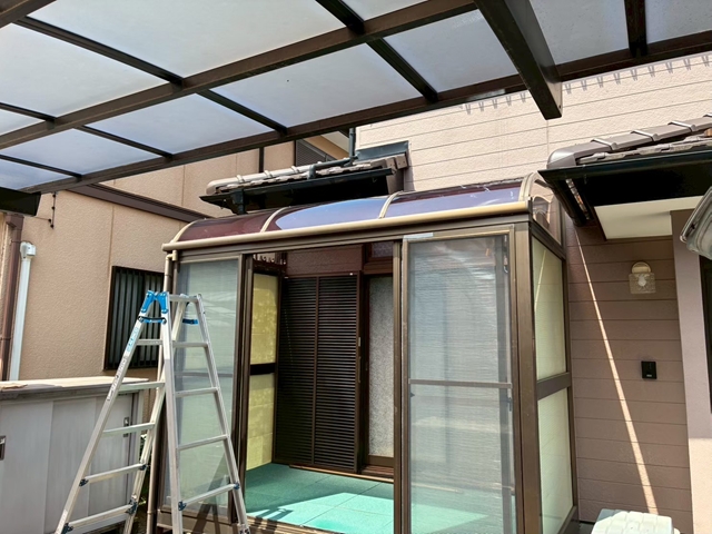 サンルーム屋根の屋根交換の完工写真
